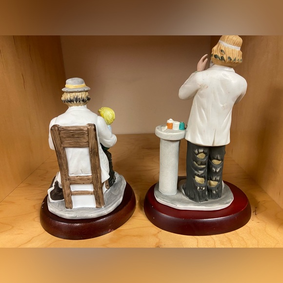 EMMETT KELLY JR 2 CLOWNS DOCTORS COLLECTIBLE - Picture 3 of 5